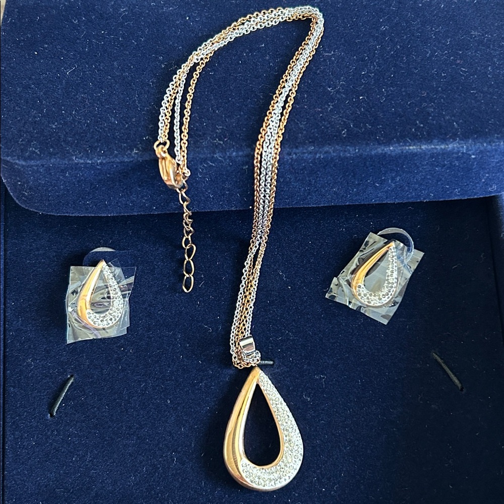 Stauer DiamondAura Set Rose Gold Silver - Picture 4 of 10